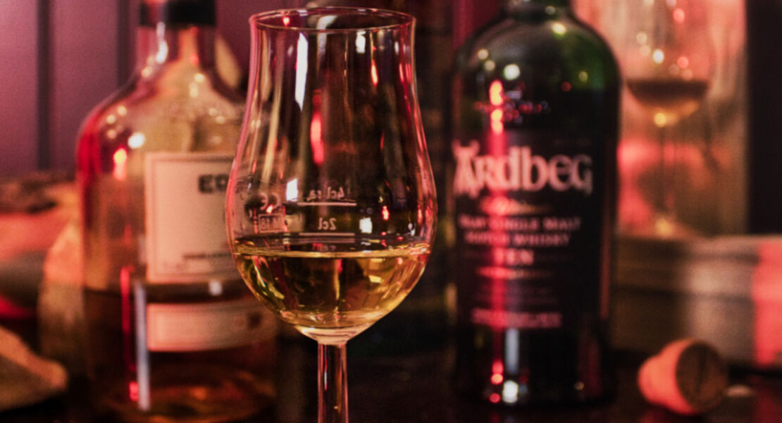 whisky-tasting