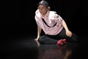 Die Frau die gegen Türen rannte - Eine Produktion des Theater Curioso