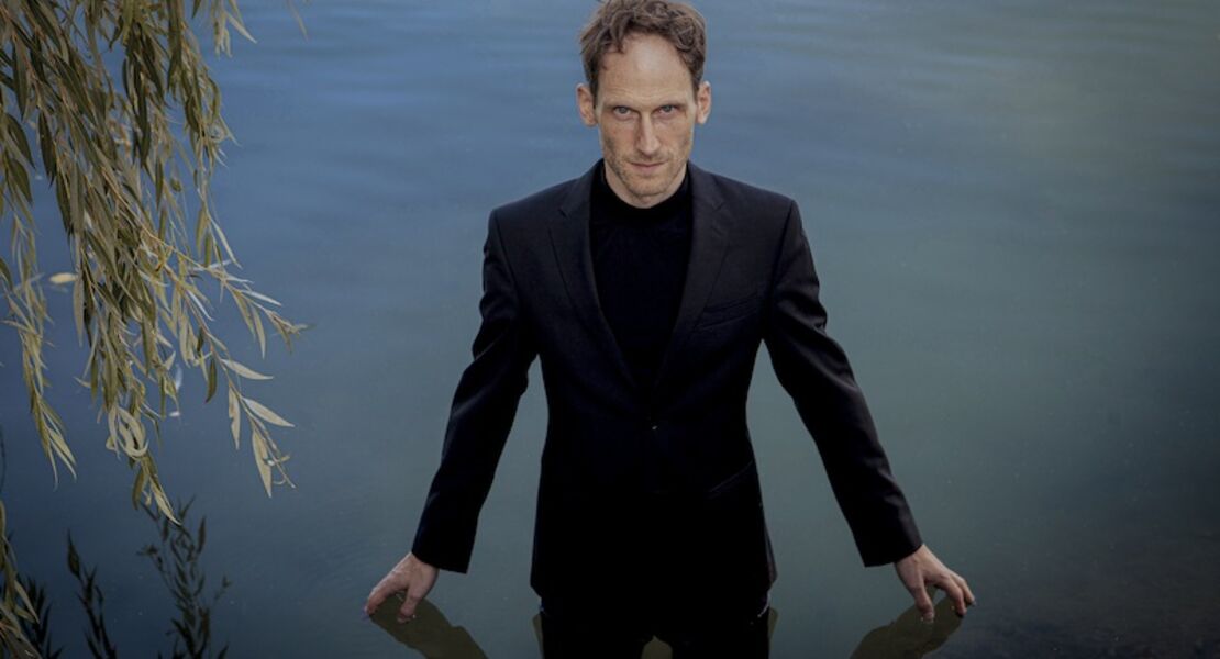 yann-yuro-show-down-wettstreit-der-magier-berlin-premiere