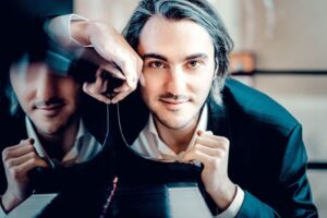 Alexander Gadjiev (Klavier) - Werke von u.a. Beethoven, Debussy, Liszt & Schumann