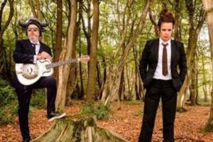 Nessi Tausendschön - Rumeiern