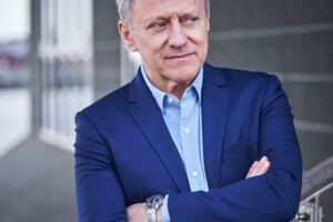 BRECHT - DIE AUSNAHME UND DIE REGEL