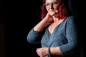 Anny Hartmann: Klima-Ballerina Politisches Kabarett