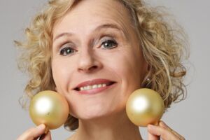 Plätzchen, Pillen und Posaunen - Weihnachts-Comedy mit Maria Vollmer