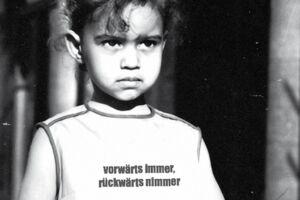 The dark side of the GDR - Bibiana Malay, Berlin / 14+