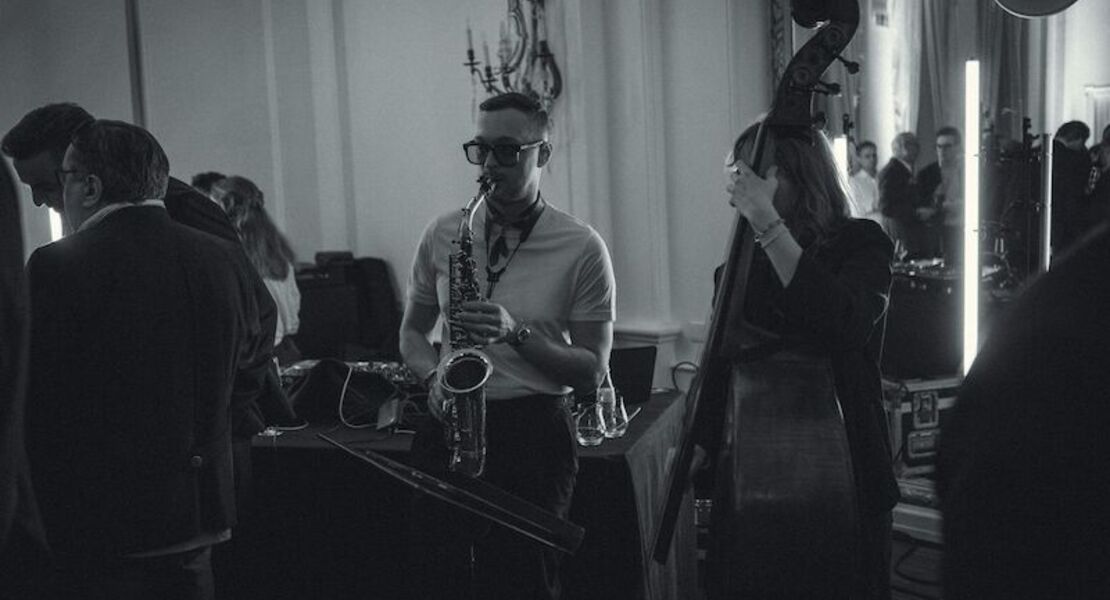 jazz-afternoon-vip-package-i-porsche-studio-x-ehbb-i-060626