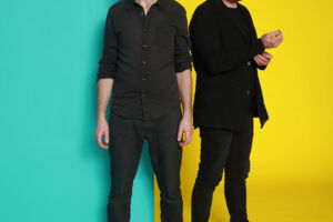 Gisbert zu Knyphausen und Kai Schumacher - Lass irre Hunde heulen: Gisbert singt Schubert