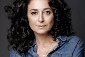 Ece Temelkuran - Nation of Strangers