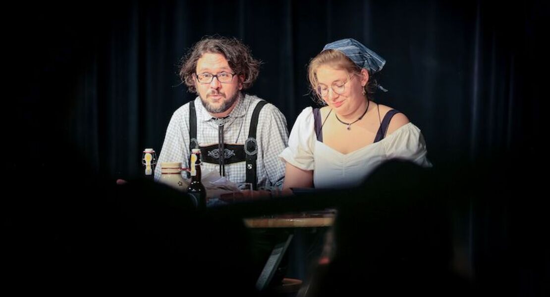 schwabisch-vom-feinschda-dichtung-drama-deftiges