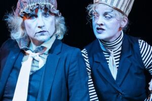 Triple A Theater - PEACE FOOD oder Die letzte Suppe