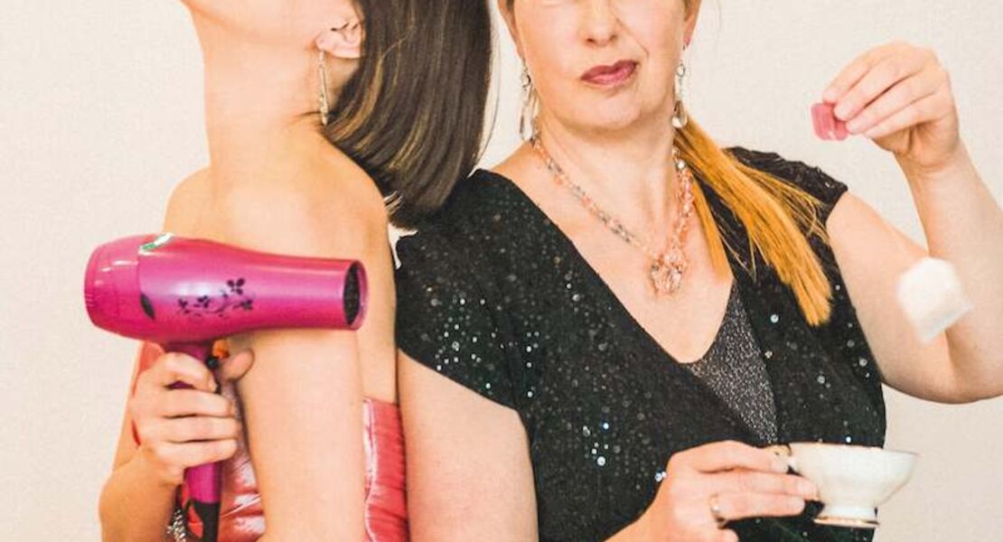 zur-sache-frau-b-die-bremerich-broneske-show