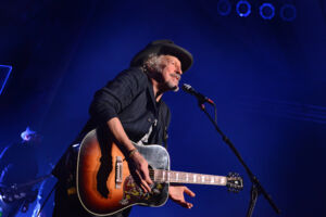 NIEDECKEN ZWISCHEN START & ZIEL - Am Piano: Mike Herting