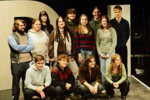 Der Jugenclub präsentiert: Swing again - - Eine Zusammenrottung zur Verübung gemeinschaftlichen Unfugs