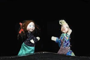 Kaspers Weihnachtswünsche und die frechen Zettelfresser - Figurentheater