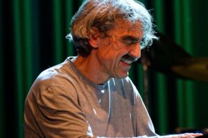 Klassiker des Blues & Boogie Woogie und eigene Kompositionen