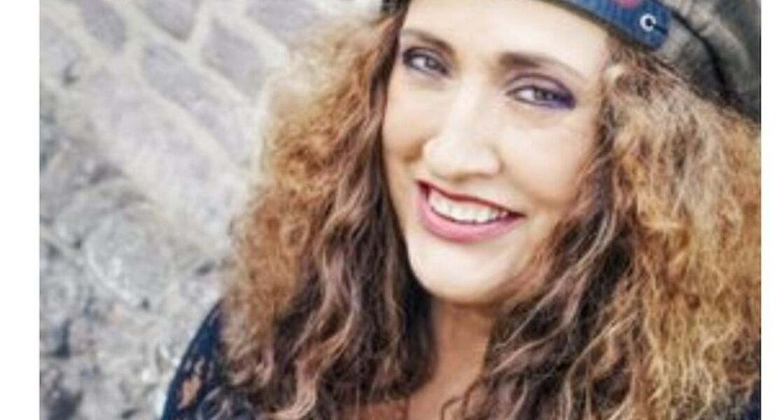 anne-haigis-rauchzart-tour-ungebandigt-ungekunstelt-unaufhaltsam-und-wahrhaftig