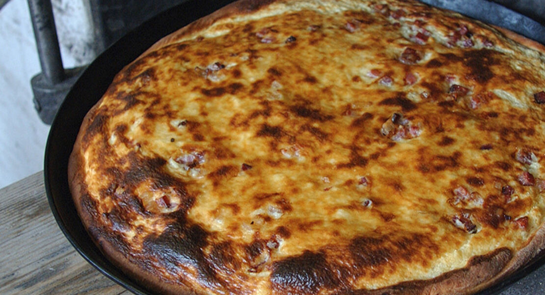 backtag-im-holzofen-backhaus-in-oberhaugstett