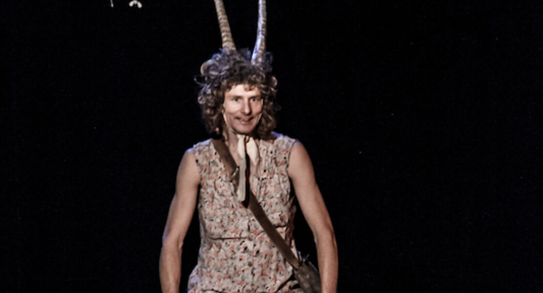 die-gebruder-grimmig-spielen-der-wolf-und-die-sieben-geisslein