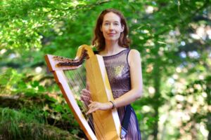 Nadia Birkenstock im Folkclub Prisma e.V. Pforzheim - Keltische Harfe und Gesang