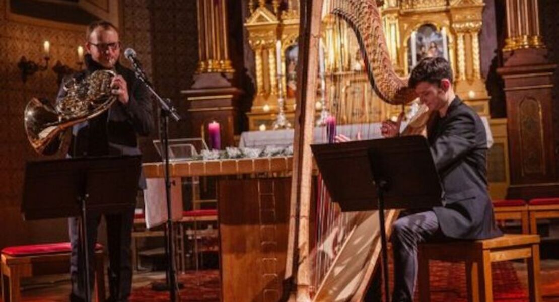 senioren-weihnachten-erleben-sie-a-bissal-staade-zeit-mit-dem-duo-harfe-und-horn-mit-musik-und-besinnlichen-texten