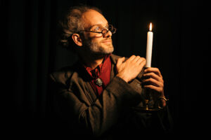Miles Pitwell - Professor of Magic on Tour