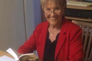 Karin Gloger: Zügel des Lebens - Wohnzimmerlesung in Halle 13