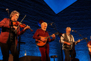 THE DUBLIN LEGENDS - On The Road Again