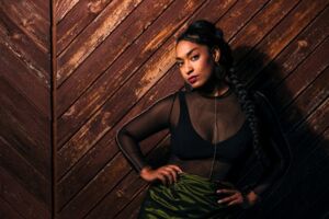 La Nefera - Latin | Hip Hop | Tropikal