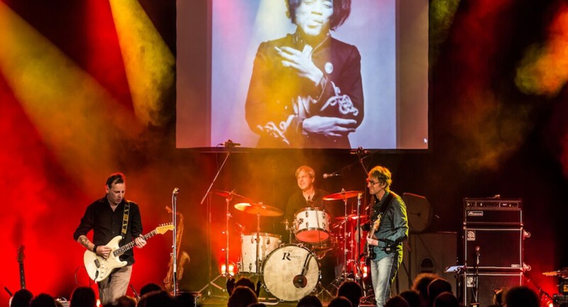 jimi-hendrix-tribute-konzert-special-guests-matthias-hautsch-sandie-wollasch