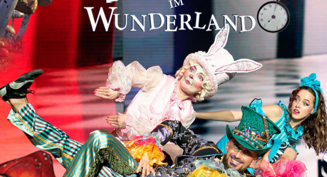 alice-im-wunderland-circus-show-fur-die-ganze-familie