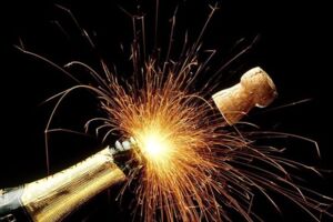 Silvester 2025 - Die rauschende Party zum Jahreswechsel mit DJ Alex Beer