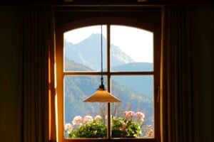 Moderne Fenster und Türen