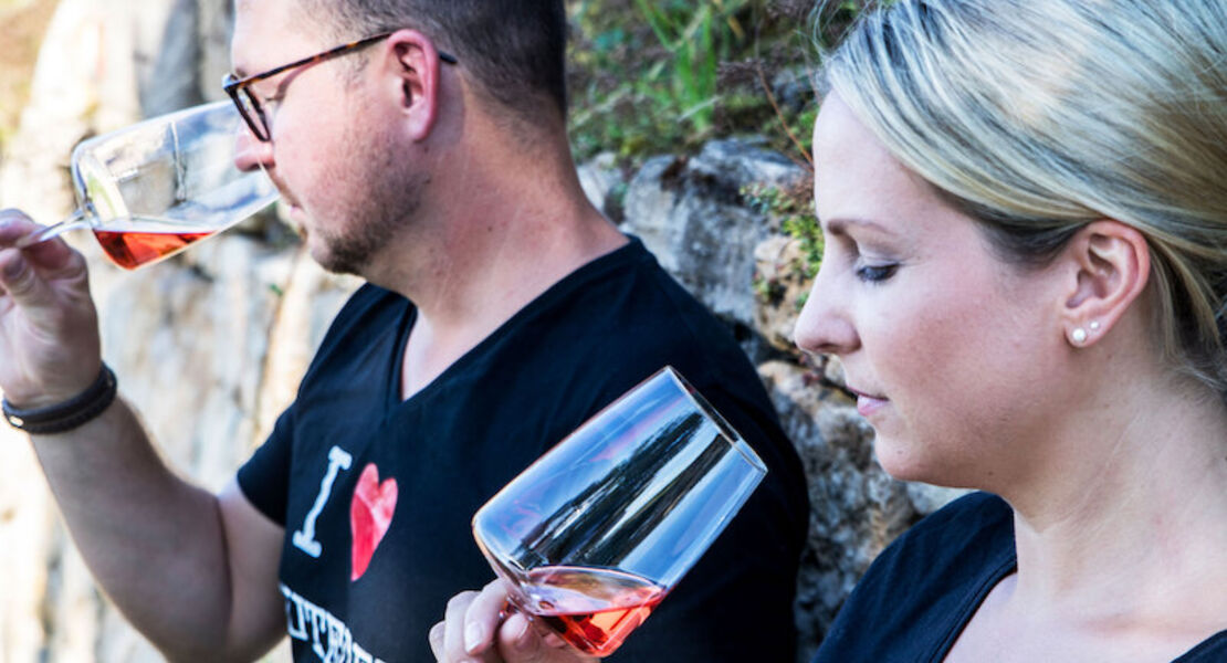 kulinarischer-weinabend-mit-weingut-kiefer-seufert-aus-ballrechten-dottingen-im-cafe-sahnehauble