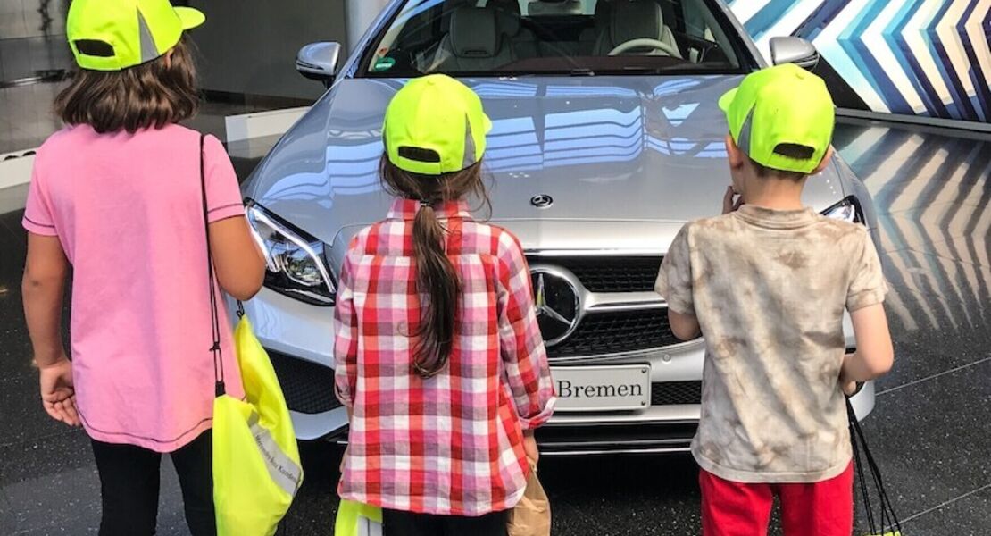 stars-for-kids-wie-wird-ein-auto-gebaut-werkbesichtigung-und-workshop-fur-kinder-zwischen-6-und-12-jahren
