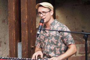 Gag & Breakfast - mit Sven Garrecht