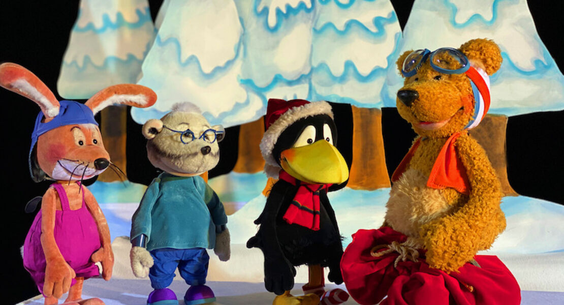 der-kleine-rabe-socke-feiert-weihnachten-kammerpuppenspiele-bielefeld