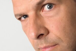 Helge Thun - Nah Dran