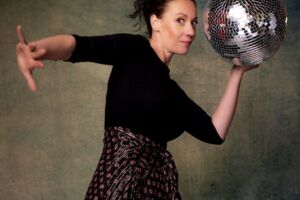 Alice Köfer - mit Alles zu meiner Zeit  Im Dreiklang mit mir selbst