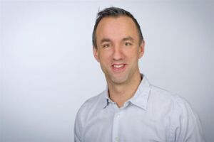 Matthias Jung - IN WÜRDE ELTERN Gemeinsam gelacht ist besser als alleine verzweifelt