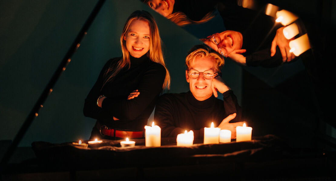love-light-am-valentinstag-musik-bei-kerzenschein-mit-jadeherz