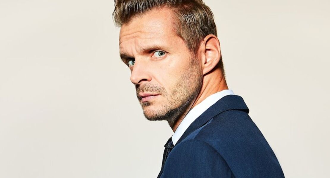 florian-schroeder-im-theater-am-aegi-schluss-jetzt-der-satirische-jahresruckblick