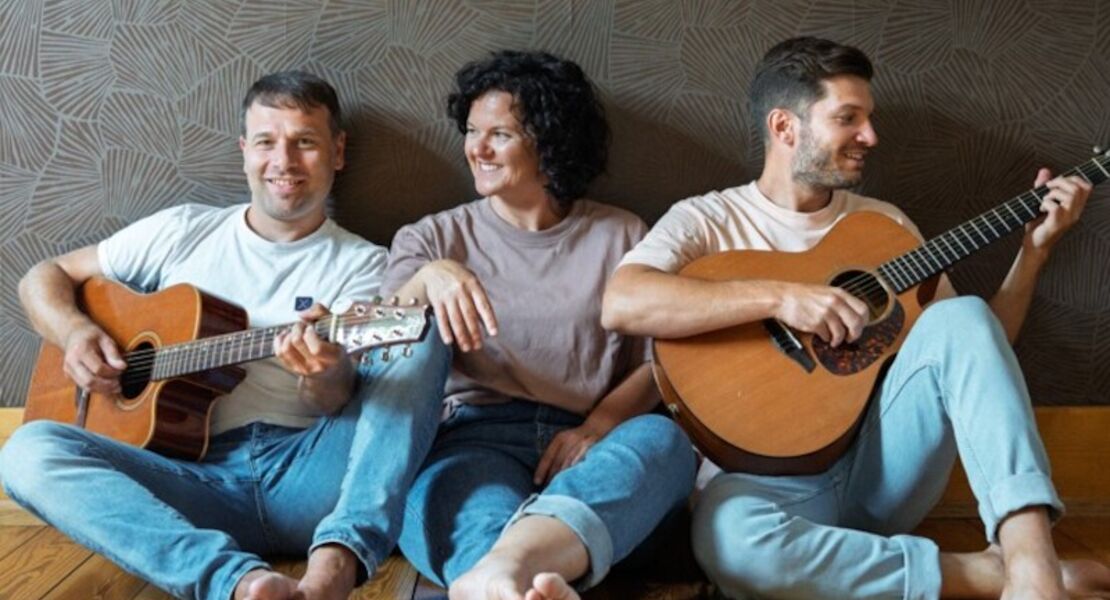 lucky-strings-akustisch-authentisch-anders