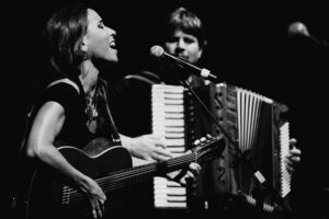 Lavinia Mancusi Duo (Italien) | Weltmusik - Kraftvolle Stimme vom Tiber