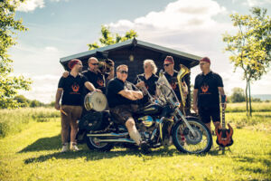 Tanzfahrt - Oktoberfest-Tanzfahrt mit Live Musik, inkl. 2 Std. Schifffahrt