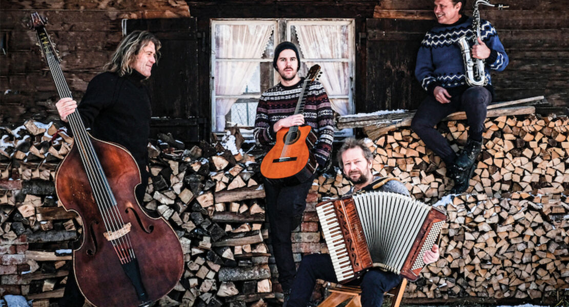 quadro-nuevo-weihnachtslieder