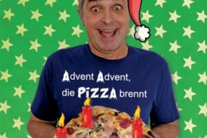Roberto Capitoni - Advent Advent die Pizza brennt