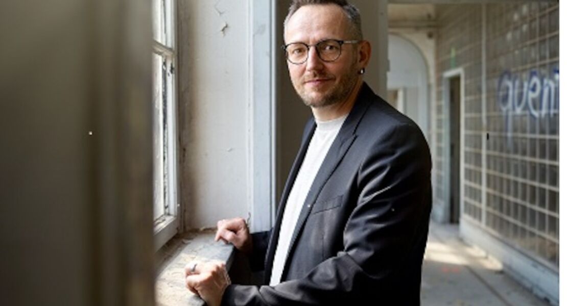 daniel-holbe-liest-aus-unter-toten