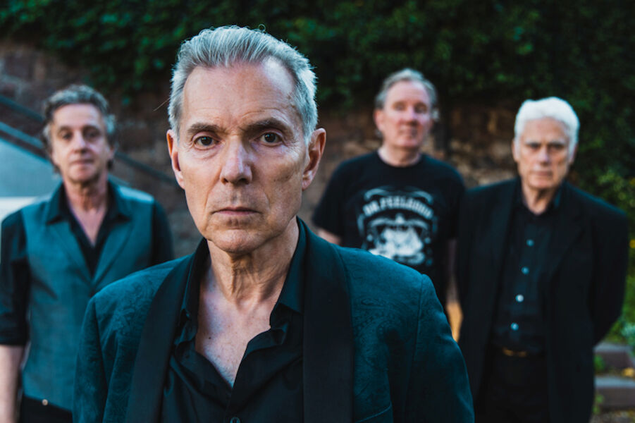dr-feelgood-maximum-rb-tour