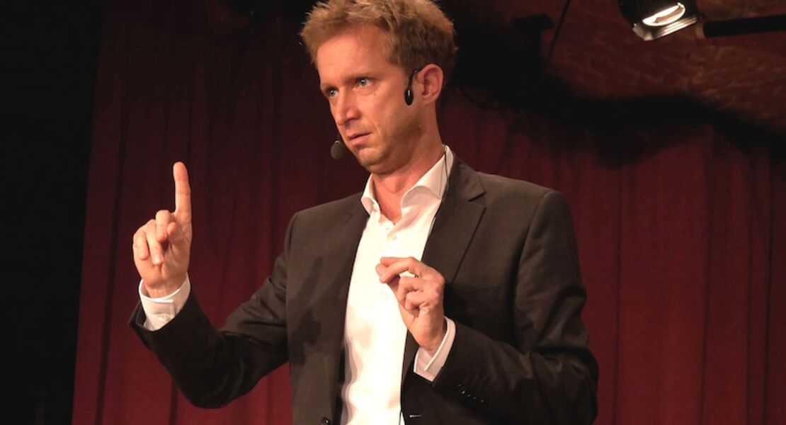 justus-krux-kommste-noch-auf-nen-kaffee-mit-hoch-aus-dem-leben-eines-anwalts