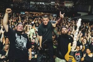 NEST (EX PIG-DESTROYER)